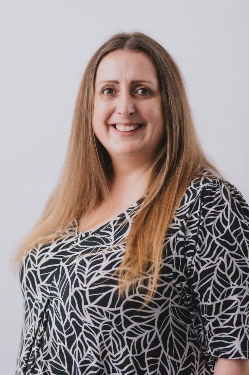 HS-17 Victoria Sonko Large