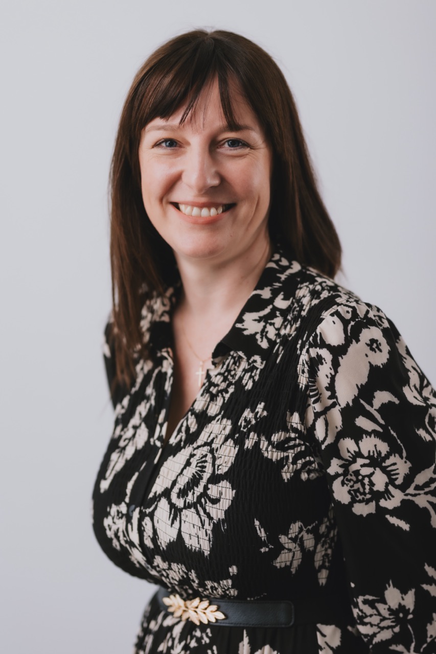 HS-56 Anna Osbourne Large